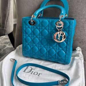 Lady Dior｜Medium Bag in Blue